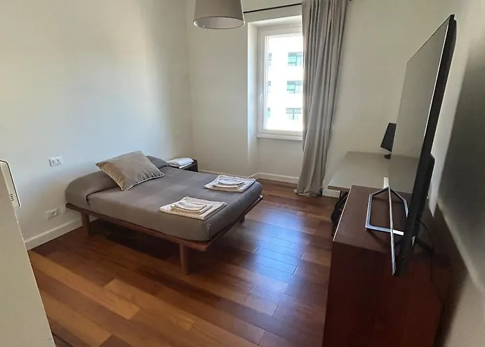 Apartment Bright In San Lorenzo - Feel At