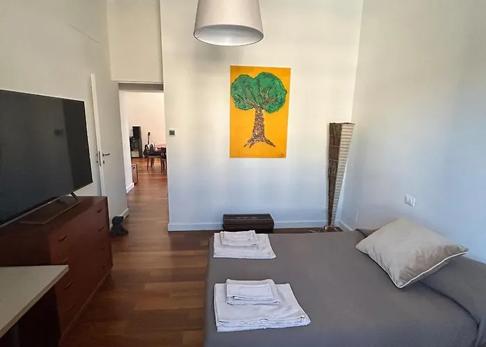 Apartment Bright In San Lorenzo - Feel At *